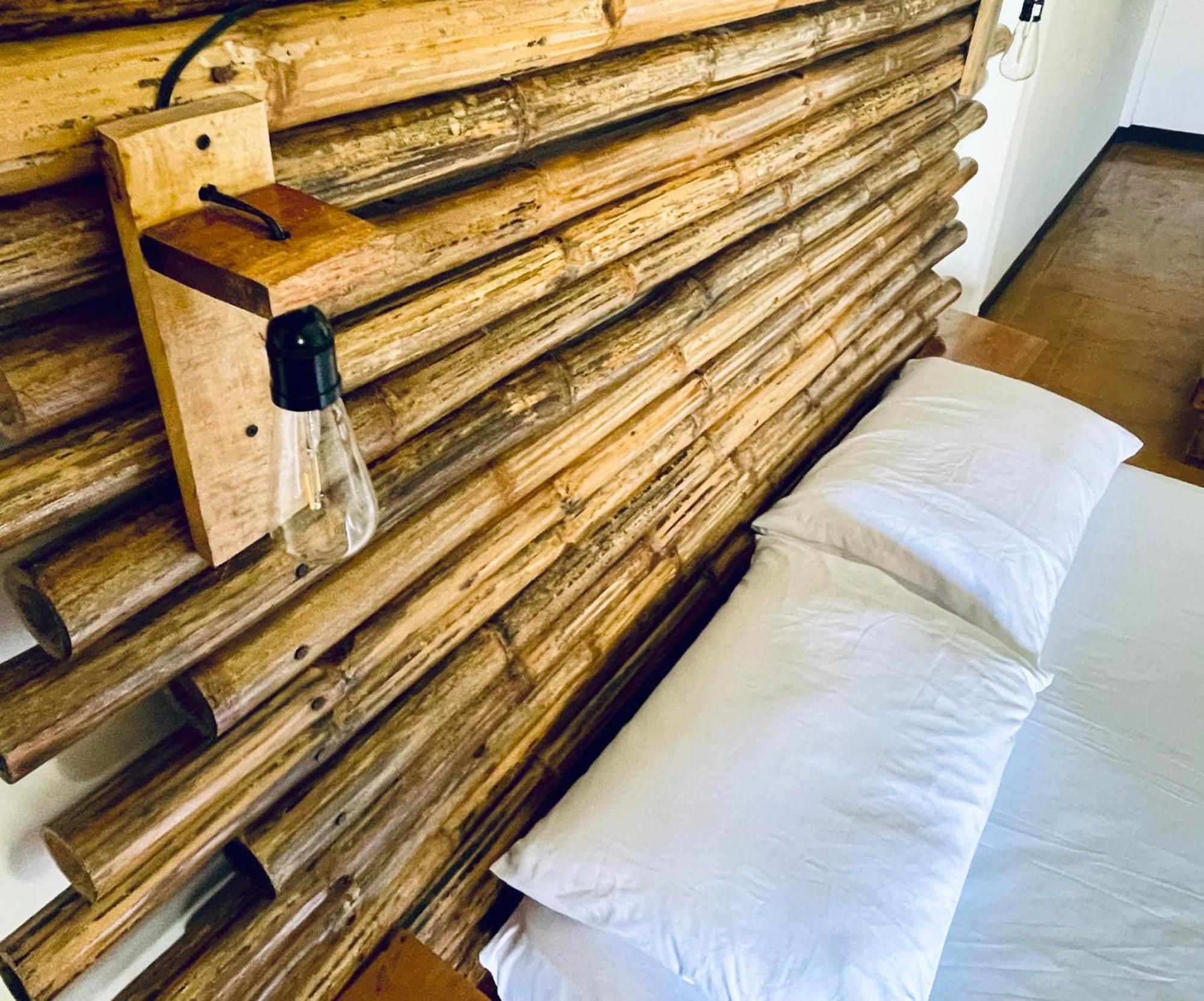 Siargao Sunflower Suites Генерал-Луна Экстерьер фото
